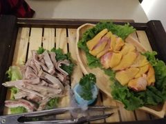 -尚尚仙·酸汤猪手·猪肚鸡火锅(华联万柳购物中心店)