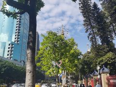 -广东大厦酒店(广州北京路步行街纪念堂地铁站店)