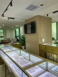-威德钻石-克拉钻大本营(南京东路店)