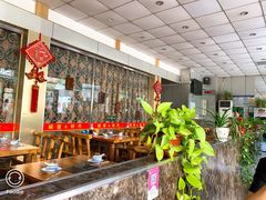 大堂-张记焖窑·十五年专注焖烤(雍和宫店)