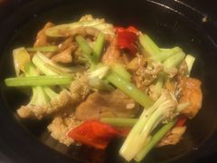 -雍景湾大酒楼(怡翠花园店)