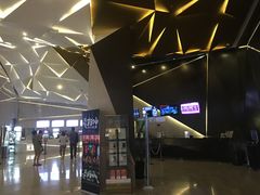 -英皇UA电影城(虹桥天地店)