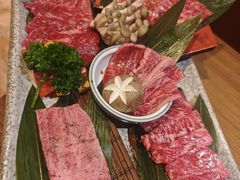-炼火烤肉店