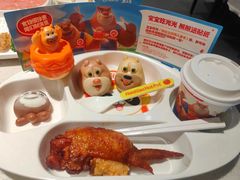 -海底捞火锅鲜切牛肉主题店(长寿路店)