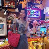 眼睛… 我是一個喜歡收藏 眼睛裝飾品的愛好者！