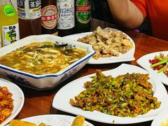 -恩宏德餐馆(平山道店)