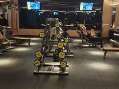 -W FITNESS 威尔仕健身·游泳(七宝店)