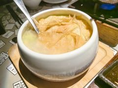 -穹六人间 people 6(岳阳路店)