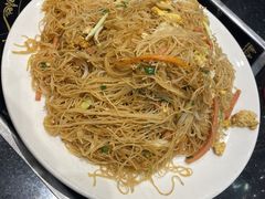 三丝炒米粉-大嫂镬仔·焖鸡煲·啫啫煲(逢源路店)