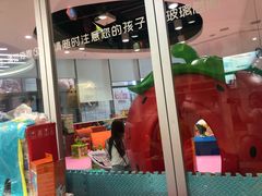 -龙格亲子游泳俱乐部(泊富中心)