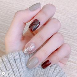 -Pink You美甲洗眉纹绣定制中心