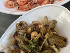 -胖大嫂渔家排档(半边山店)