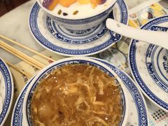 -广信牛奶甜品世家(台东店)