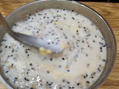-白翔甜食店