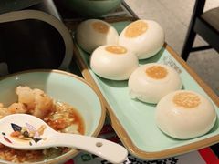 -江边城外烤全鱼(世茂广场店)
