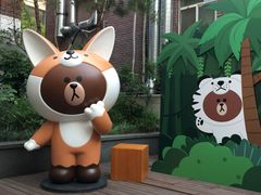 -LINE FRIENDS Garosu-gil Flagship Store