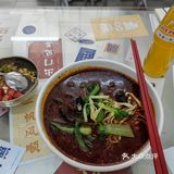 可以和阿伊莎家相媲美了