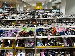 -BIGOFFS 超级折扣(仁恒伊势丹店)