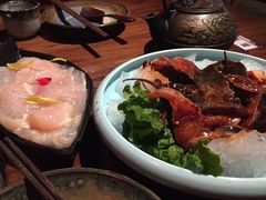 -老牌坊云南鱼豆花火锅(嵩山店)