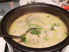 黄鱼馄饨-望乡楼上海菜(日月光店)