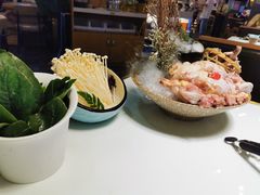 -洪氏嗨捞·猪肚鸡火锅(阳光天地店)