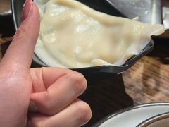 大鲅鱼饺子-蚝堡海鲜·威海菜·海肠捞饭·烧烤·亚洲吃蚝公司(幸福门店)