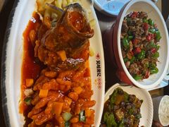 -吴越荣记苏州菜·松鼠桂鱼100%活鱼现做(斜塘老街店)