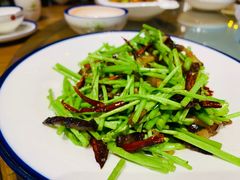 藜蒿炒腊肉-湘聚缘湘菜馆(斜土路店)
