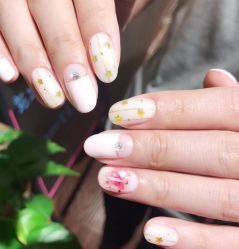 -Miss·A日式美甲美睫