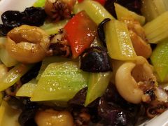 XO酱爆墨鱼仔-胡桃里音乐酒馆(白云五号T5 MALL店)
