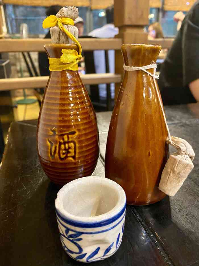 醉八仙热酒馆(渝中店)-"重庆的记忆,寻常重庆人的小餐馆,吃什么不.