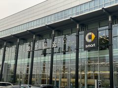 -天津波士信达奔驰4S店(卫津南路店)