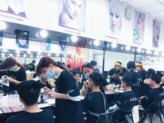 上课实景-首脑美容美发化妆美甲培训学校(龙岗校区)