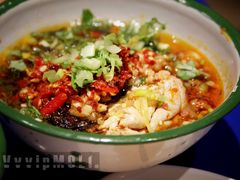 冒脑花-马路边边火锅串串(观前街店)