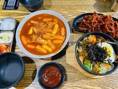 -吴草鸡爪오초닭발韩食堂(融恒盈嘉中心店)