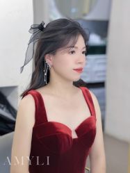 -艾米丽婚纱礼服