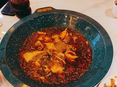 -渔香岛美蛙鱼头火锅(威清路店)