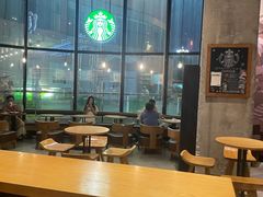 大堂-星巴克(盘锦水游城店)