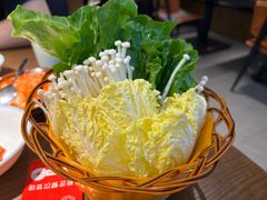 -蔡婶牛腩牛杂煲(长安万科店)