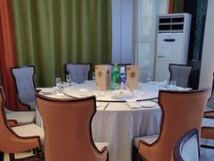 -香山湖渔家大院