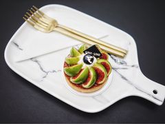 -UNI UNI(环亚凯瑟琳店)