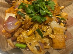 -红渡小香·牛肉麻辣香锅(车站南路店)
