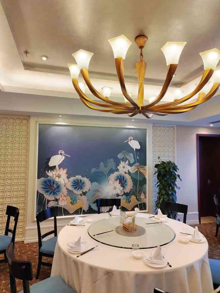 苏畅园(江苏大厦店)-"江苏饭店的一楼,重新装修过比以前环境好很.