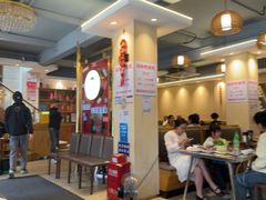 -胡须佬鸡煲四季火锅店(石厦西村直营店)