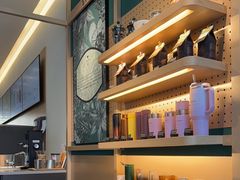 -星巴克臻选(华堂·新辰汇店)