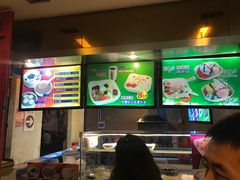 -海口骑楼小吃街