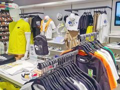 -唯品会(北京国瑞城店)