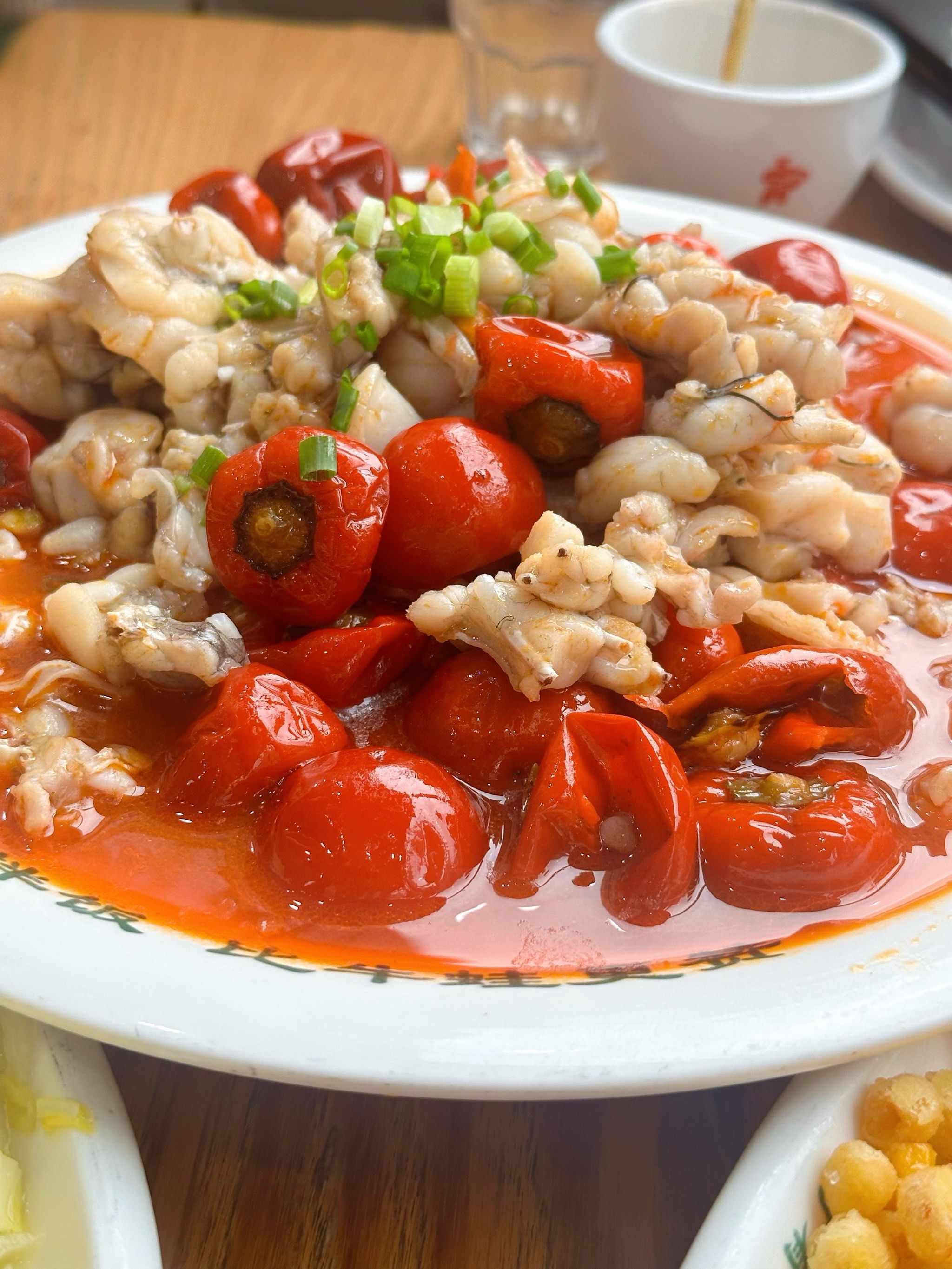 田波泡椒牛蛙 巴丽新地店