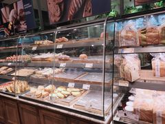 面包甜点陈列柜-巴黎贝甜(凯德MALL望京店)