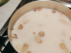 -尚尚仙·酸汤猪手·猪肚鸡火锅(华联万柳购物中心店)